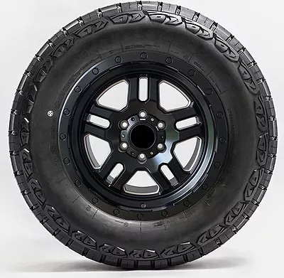 Compasal Grindor R/T 275/55 R20 120/117Q